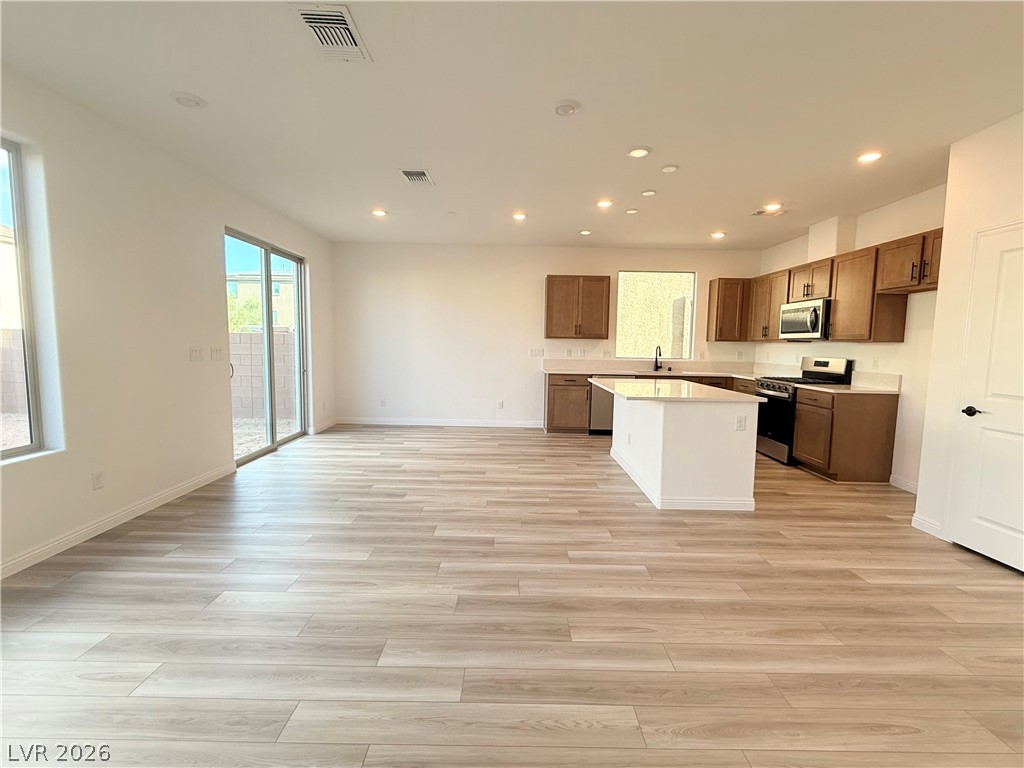 10288 Restless River Street Property Photo 4