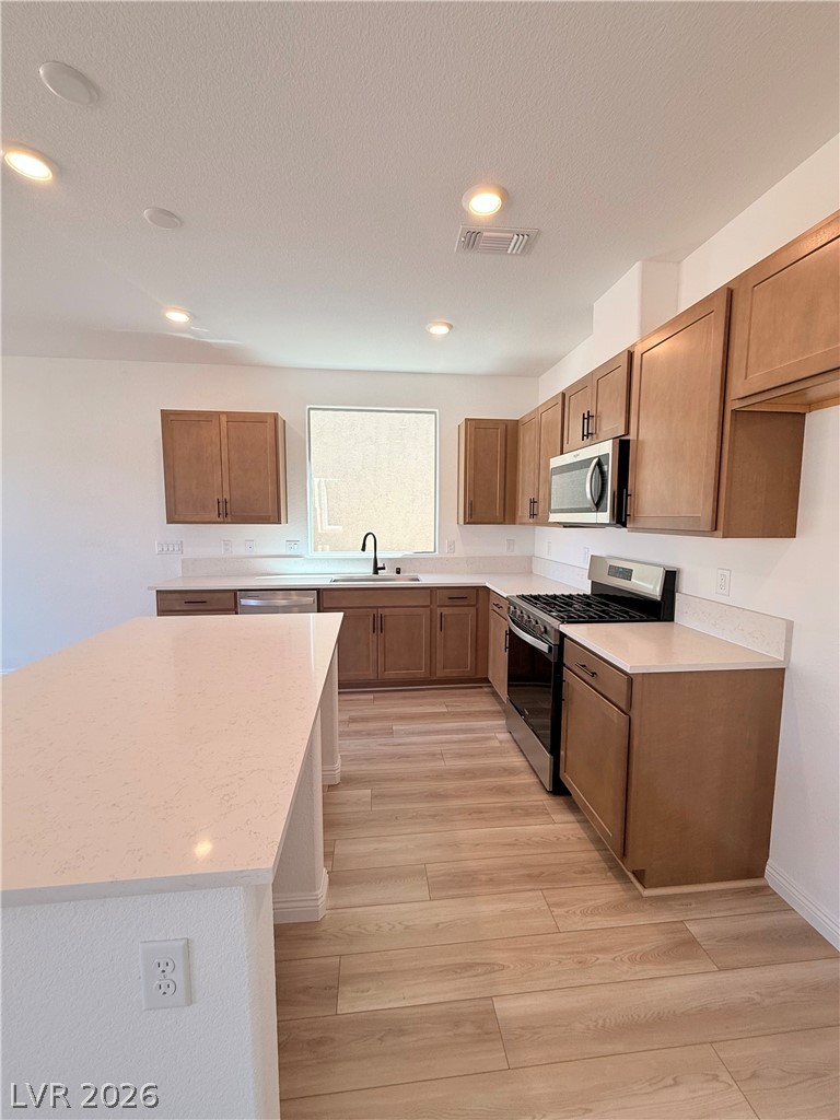 10288 Restless River Street Property Photo 6
