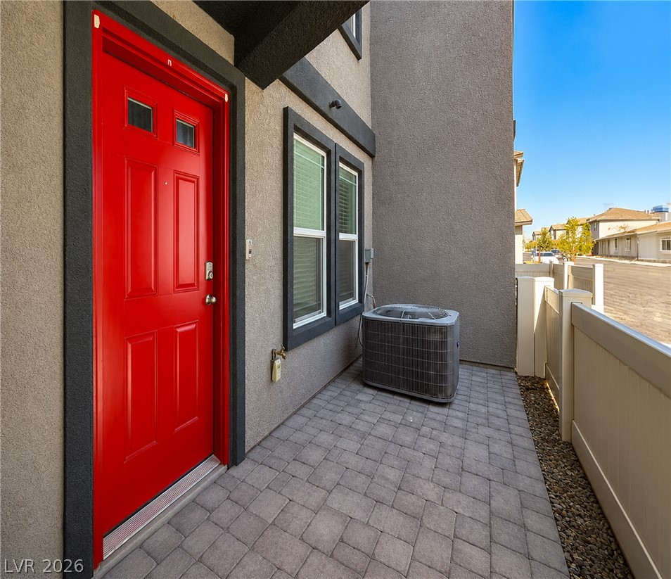3730 Celesta Vista Avenue Property Photo 4