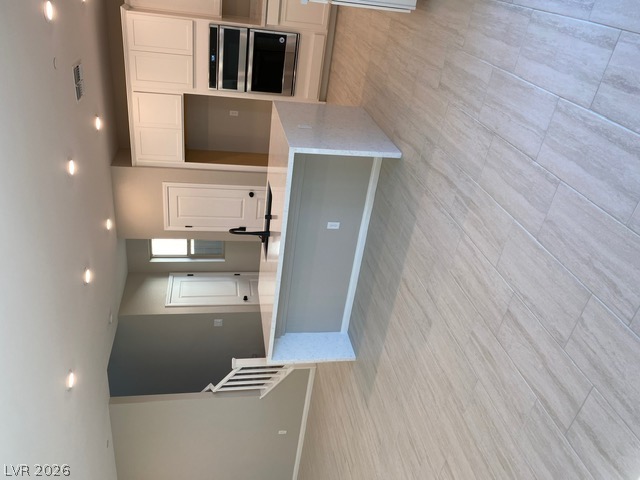 12522 Oregon Cherry Avenue Property Photo 7