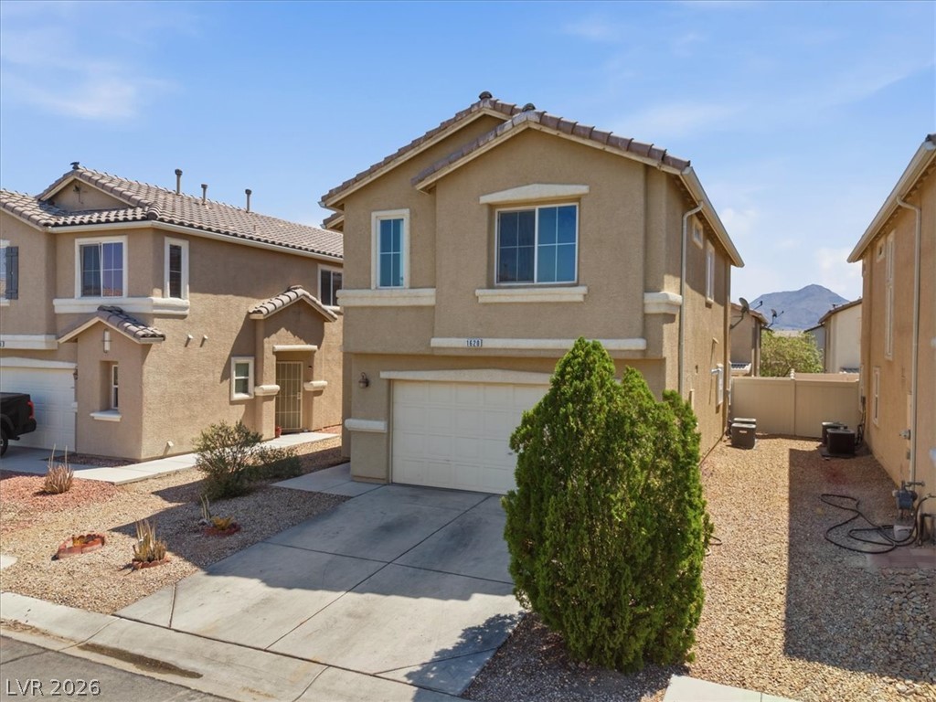 1620 Legato Falls Street Property Photo 4