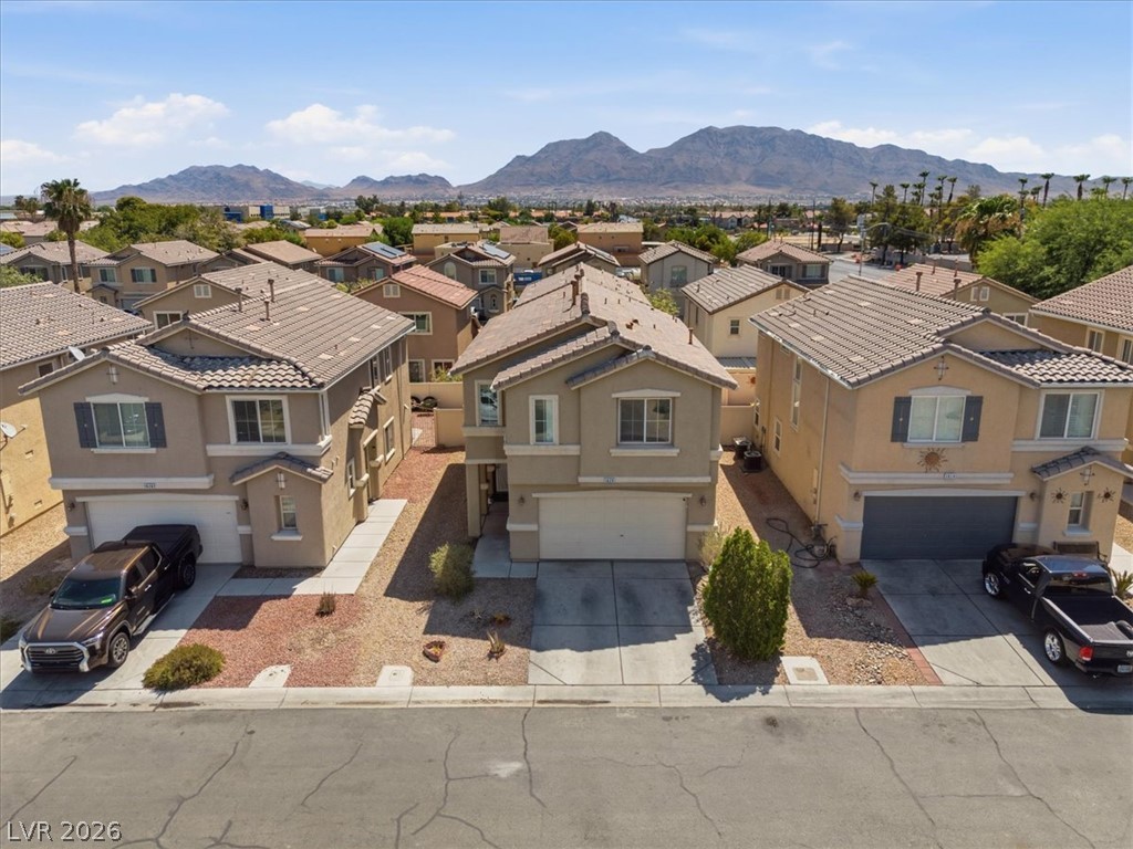1620 Legato Falls Street Property Photo 6