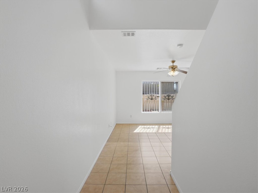 1620 Legato Falls Street Property Photo 13