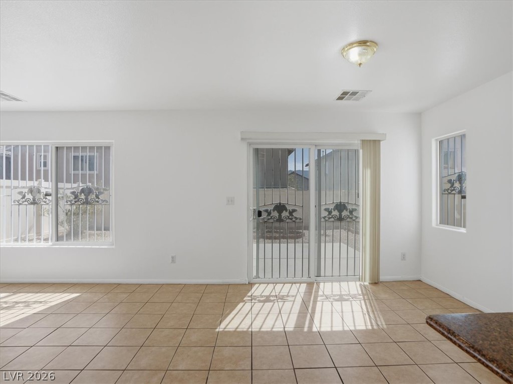 1620 Legato Falls Street Property Photo 22