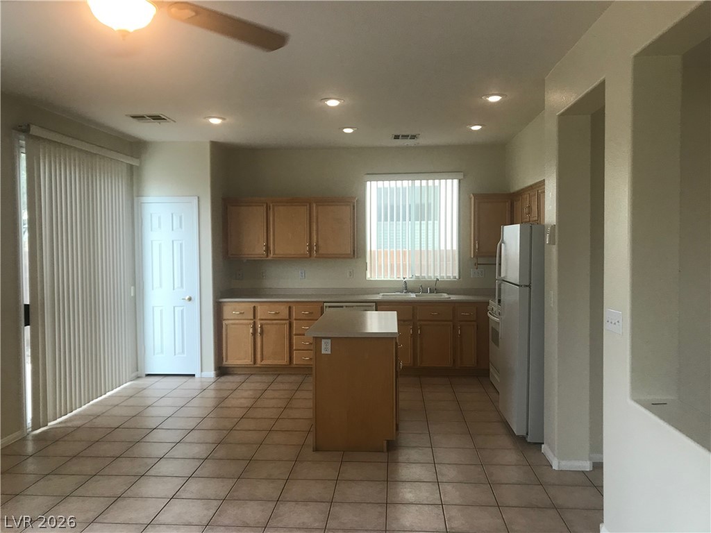 2414 Predera Avenue Property Photo 4