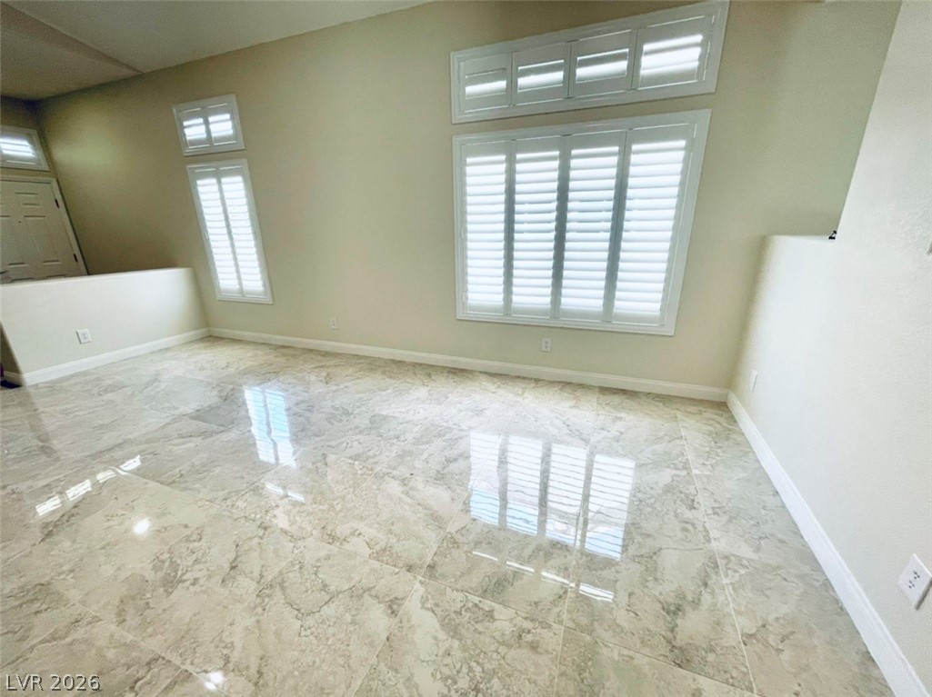 1855 Desert Forest Way Property Photo 3