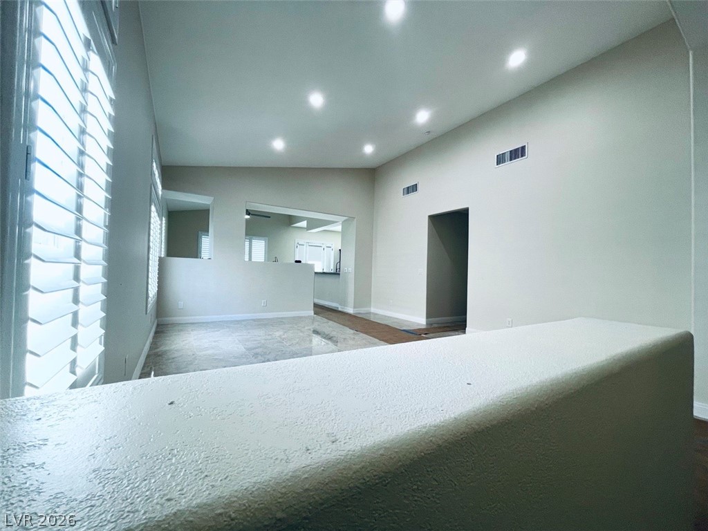 1855 Desert Forest Way Property Photo 4