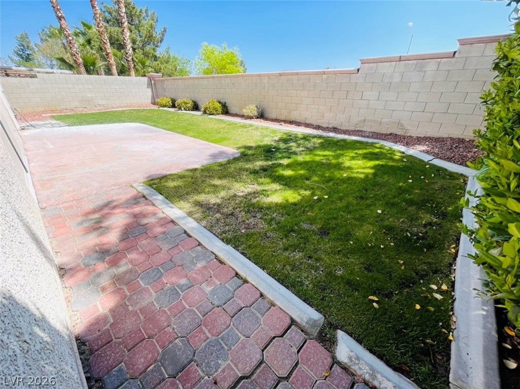 1855 Desert Forest Way Property Photo 20