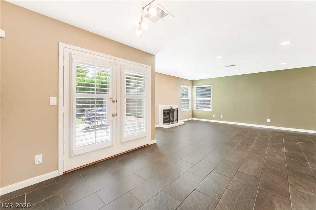3637 Rainy River Road Property Photo 9