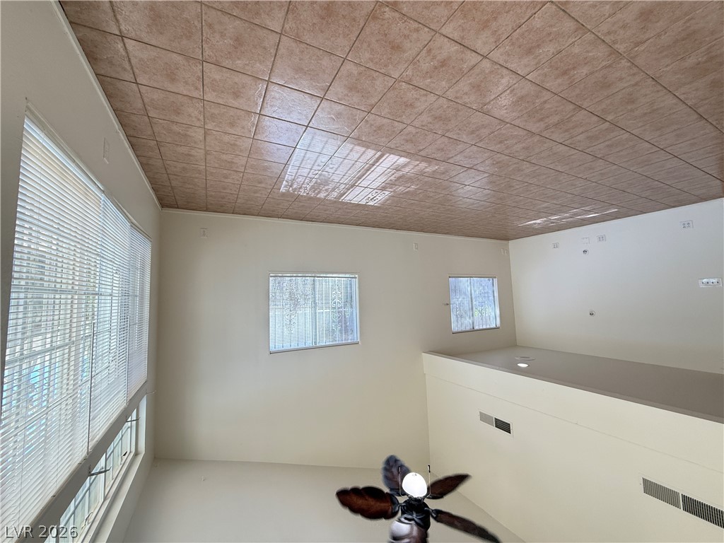 7227 Limestone Road Property Photo 2
