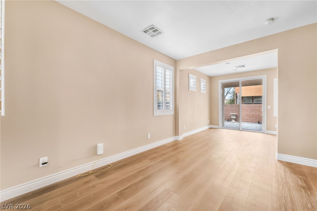 7616 Perla Del Mar Avenue Property Photo 3