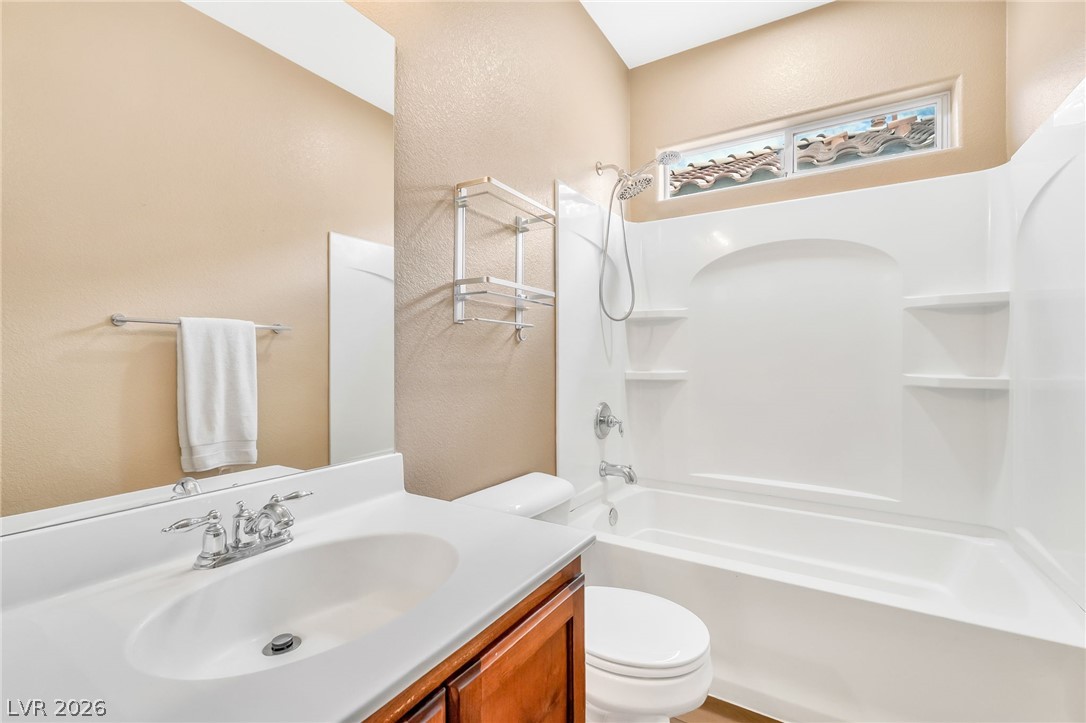 7616 Perla Del Mar Avenue Property Photo 16