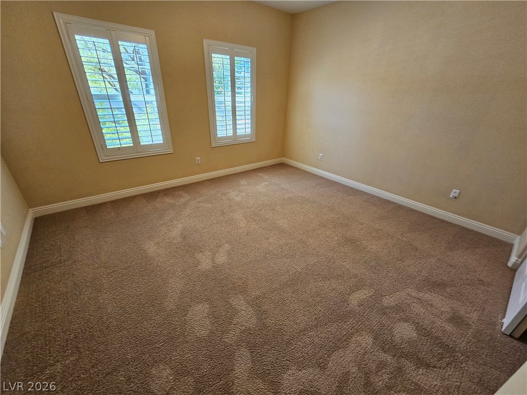 892 White Sparrow Street Property Photo 7
