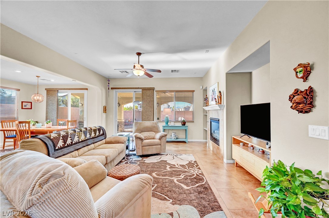 9928 Tradition Creek Avenue Property Photo 7