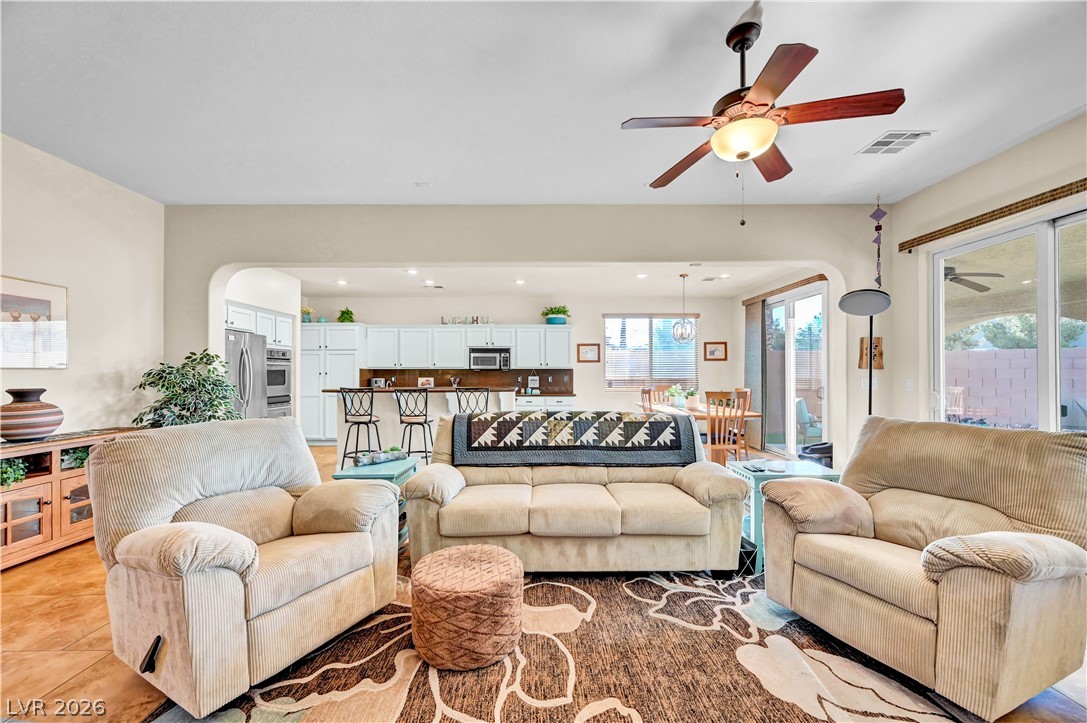 9928 Tradition Creek Avenue Property Photo 12