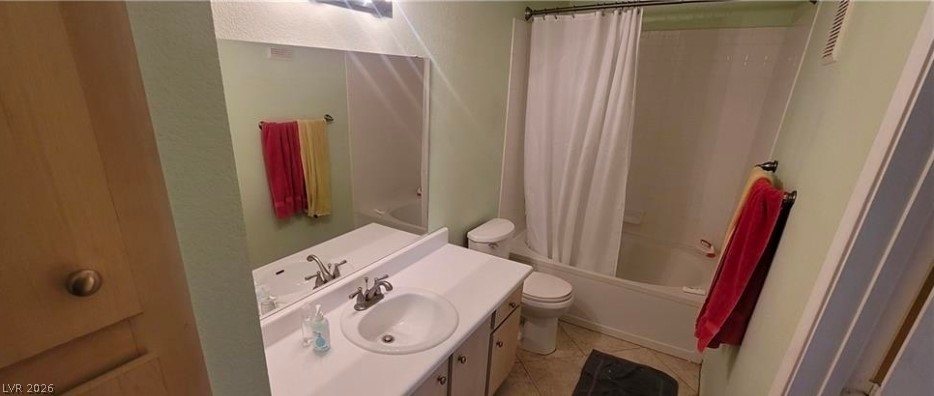 1150 North Buffalo Drive 2023 Property Photo 6