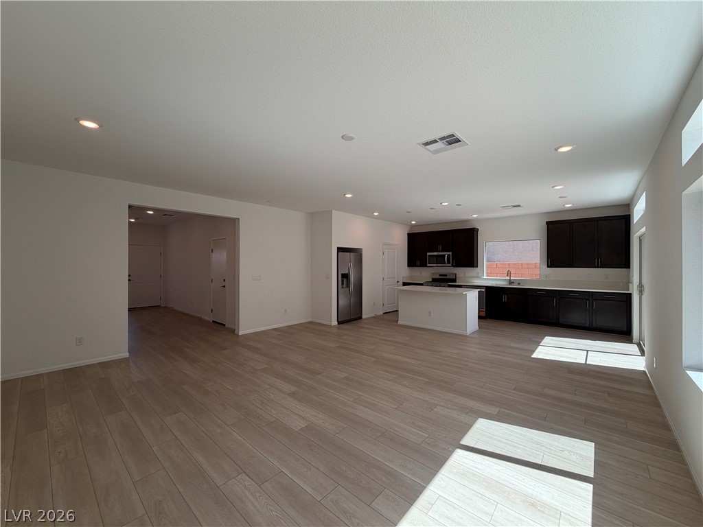 10021 Cooper Mountain Street Property Photo 6
