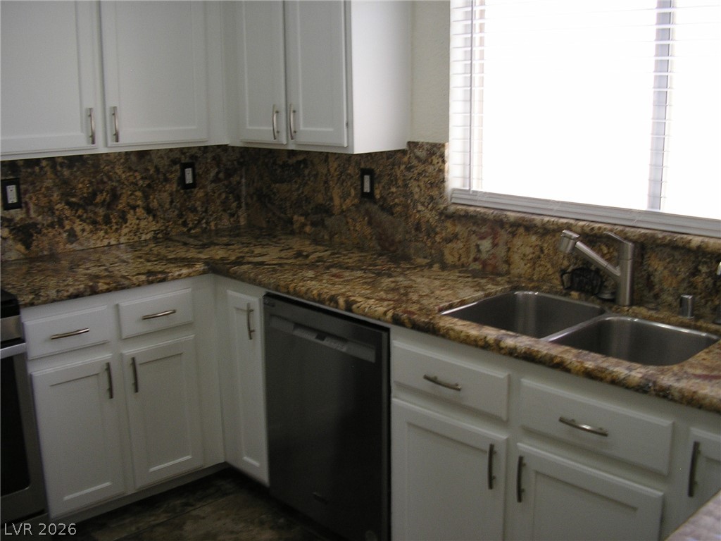 2804849 Property Photo 3