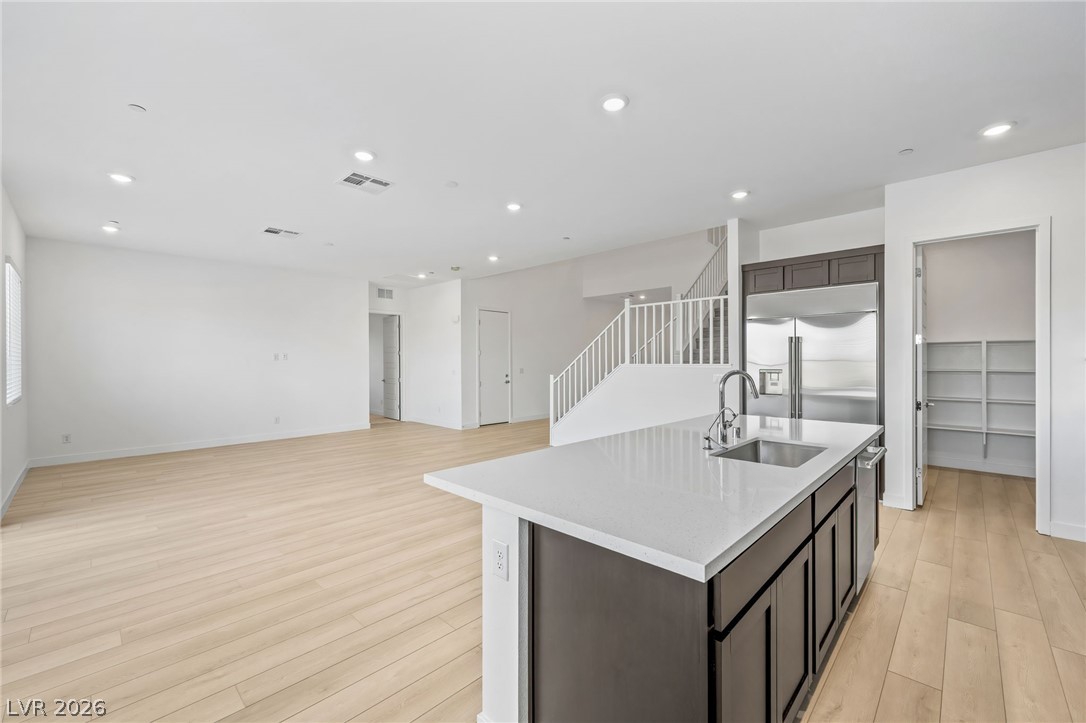 1605 Amalfi Arches Place Property Photo 10