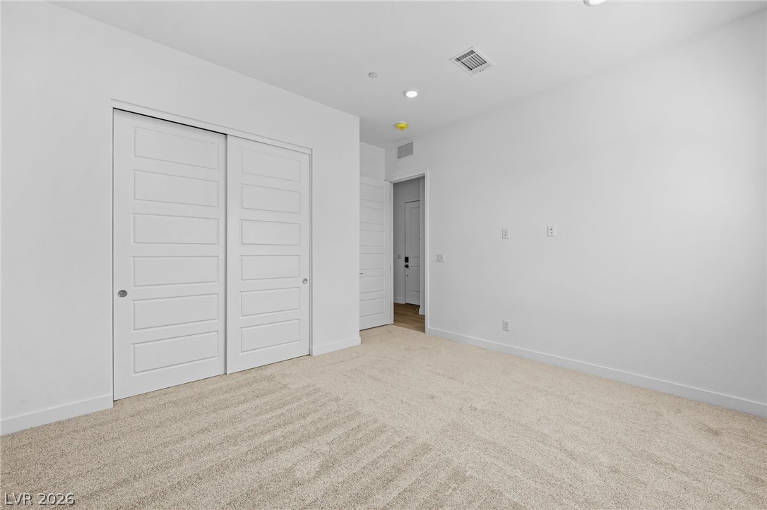 1605 Amalfi Arches Place Property Photo 29