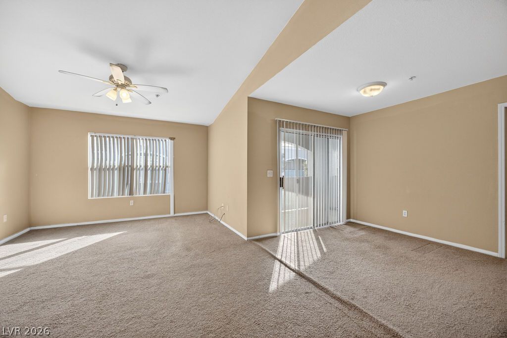 6955 North Durango Drive 3091 Property Photo 12