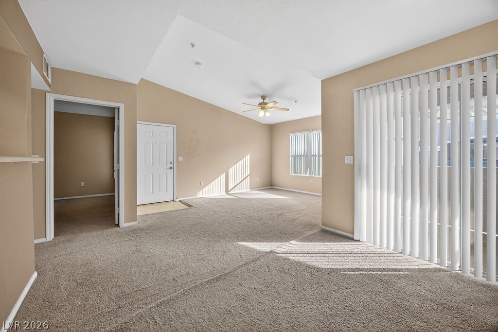 6955 North Durango Drive 3091 Property Photo 13