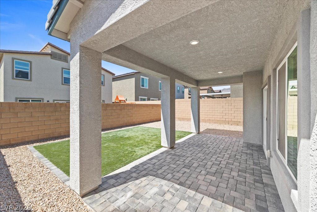 10955 Meridian Fields Property Photo 21