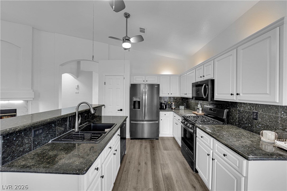 2528 Huber Heights Drive Property Photo 14