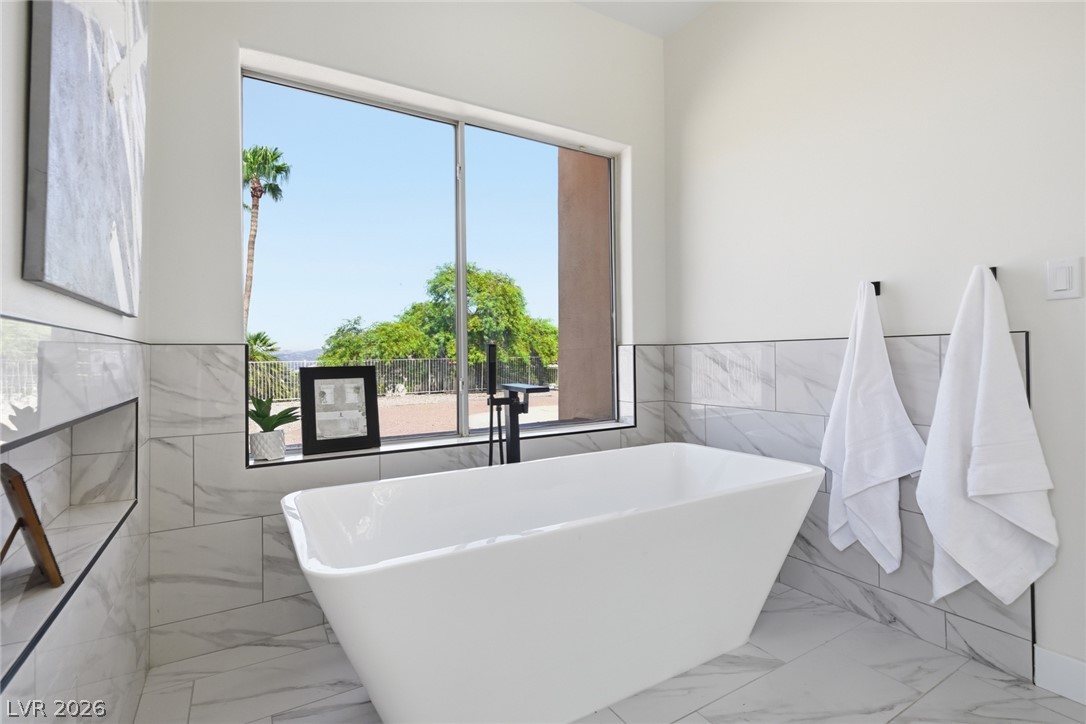 606 Valencia Drive Property Photo 34