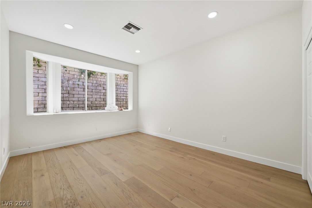 606 Valencia Drive Property Photo 46