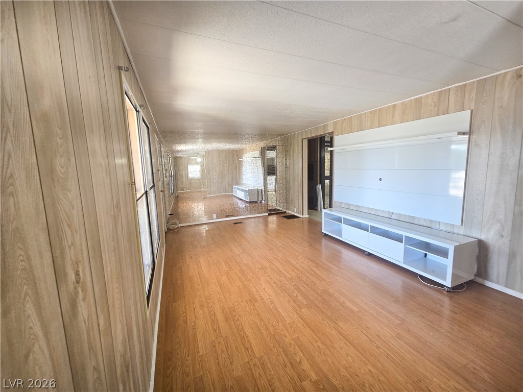 700 West Kimberly Avenue Property Photo 4