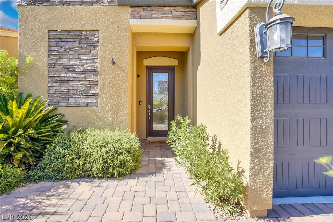 72 Newton Ridge Way Property Photo 4