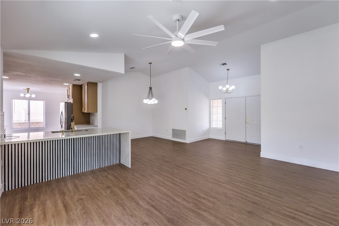 9529 Ruby Hills Drive Property Photo 9