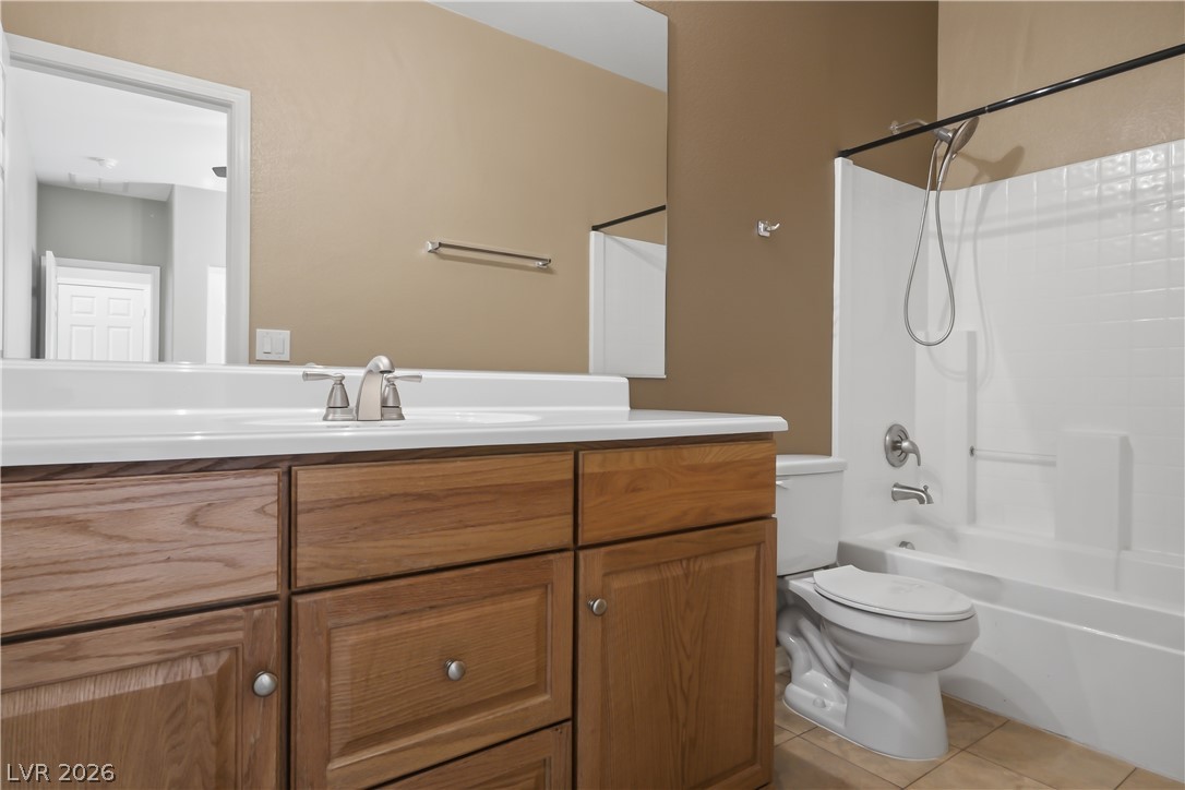 8305 Oakshire Street Property Photo 11