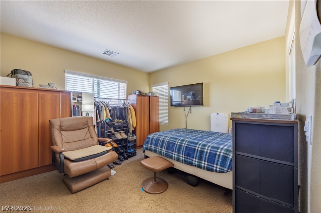 223 Heathrow Lake Avenue Property Photo 11