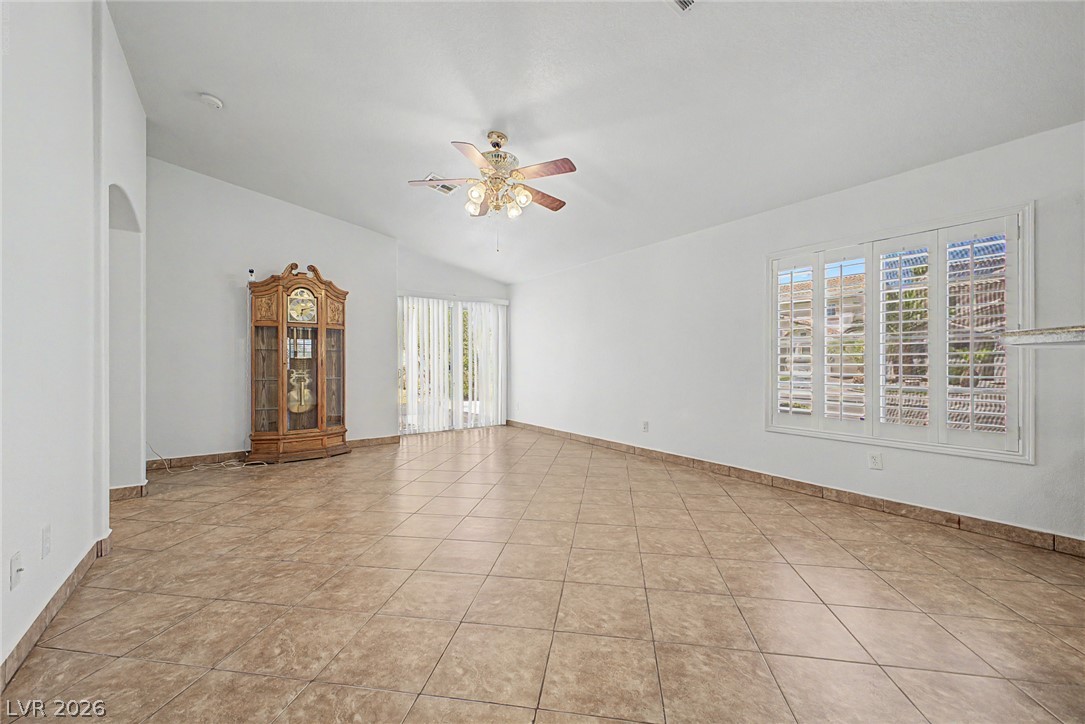 5233 Madison Stone Street Property Photo 7