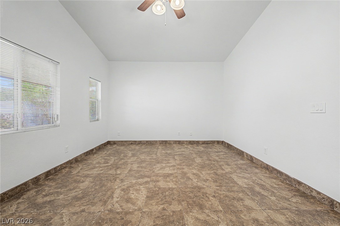 5233 Madison Stone Street Property Photo 14