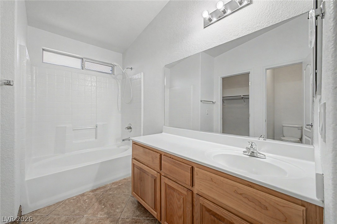 5233 Madison Stone Street Property Photo 15