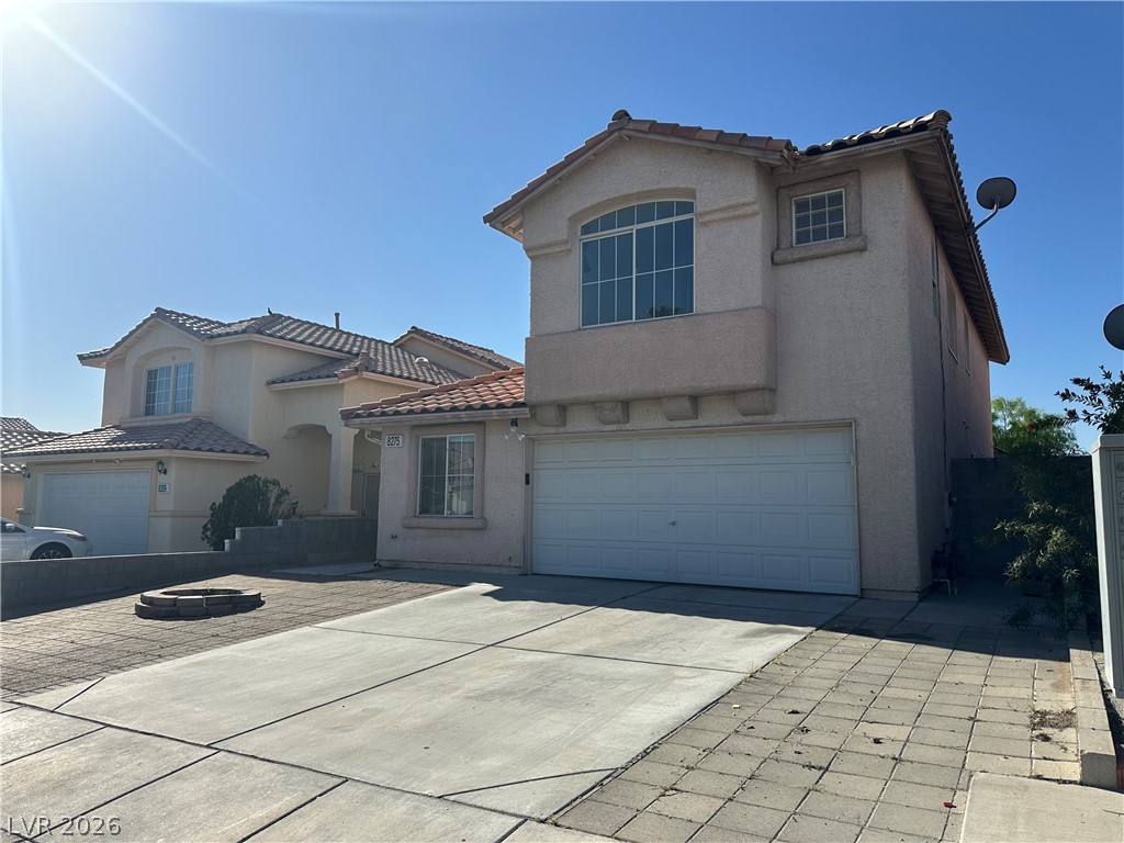 8275 Cedar Leaf Drive Property Photo 2