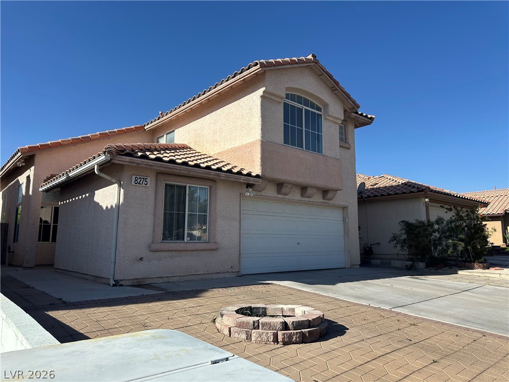 8275 Cedar Leaf Drive Property Photo 3