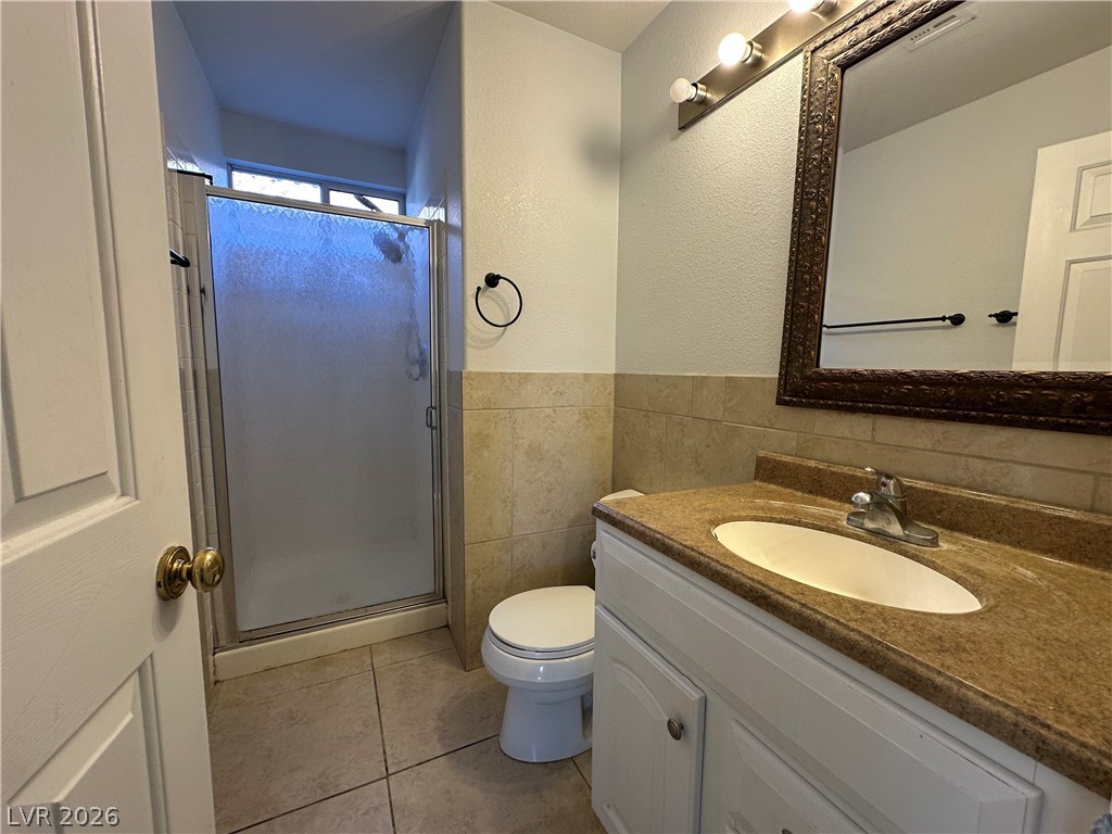 8275 Cedar Leaf Drive Property Photo 10