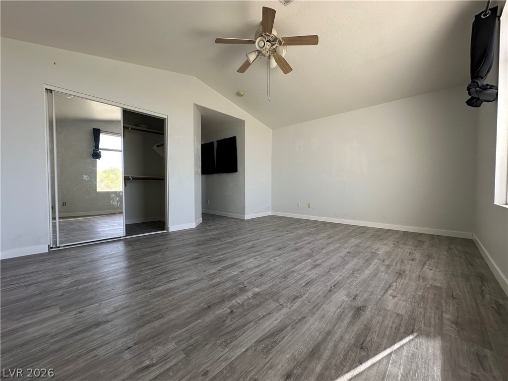 8275 Cedar Leaf Drive Property Photo 21