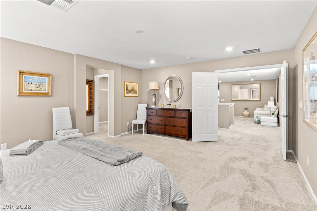 5347 Boschetto Street Property Photo 15