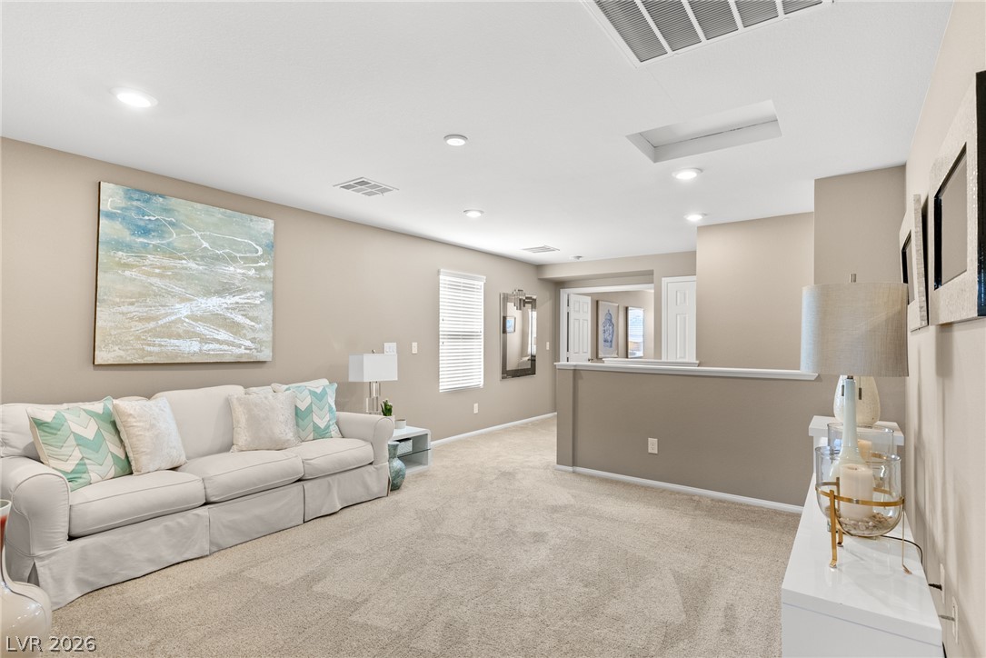 5347 Boschetto Street Property Photo 18