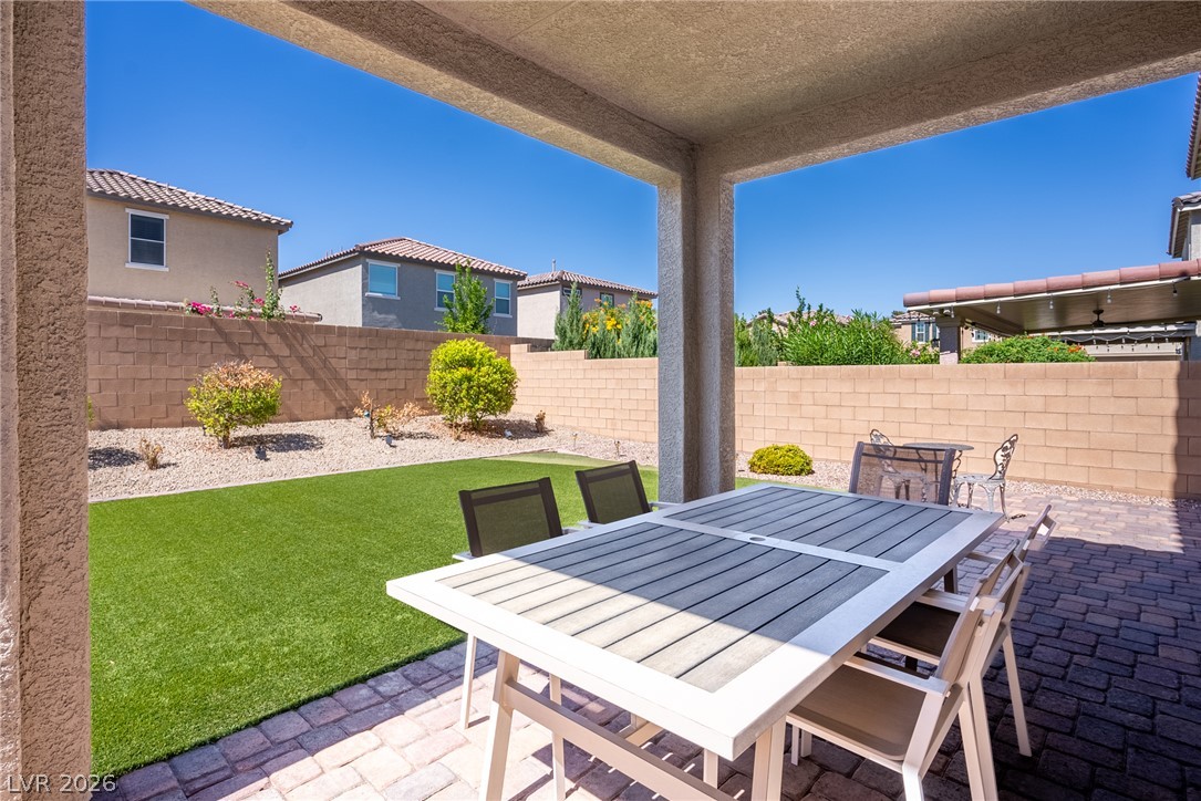 5347 Boschetto Street Property Photo 25