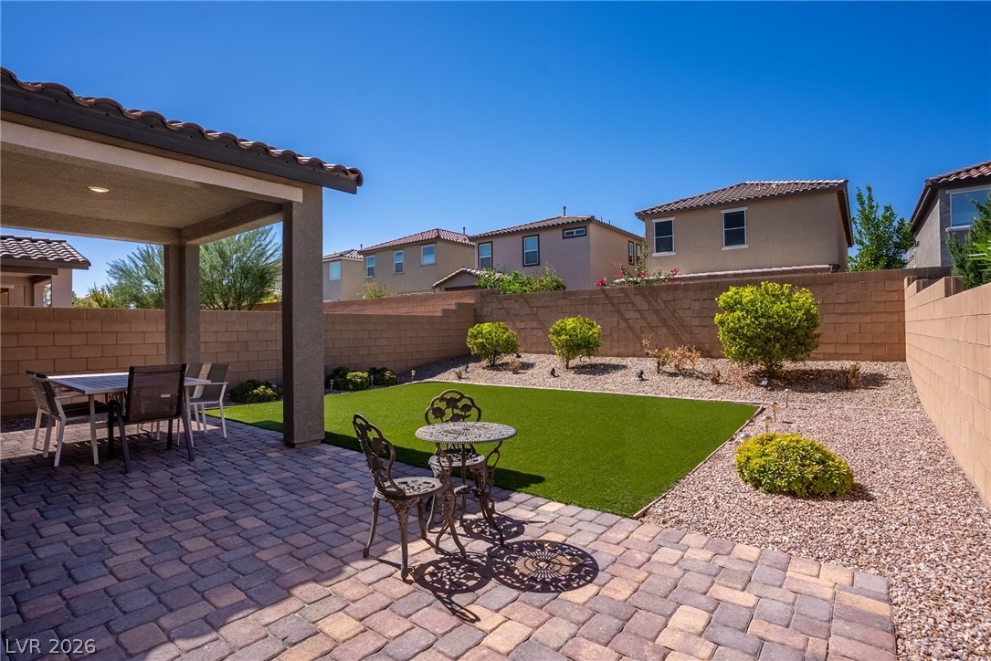 5347 Boschetto Street Property Photo 26