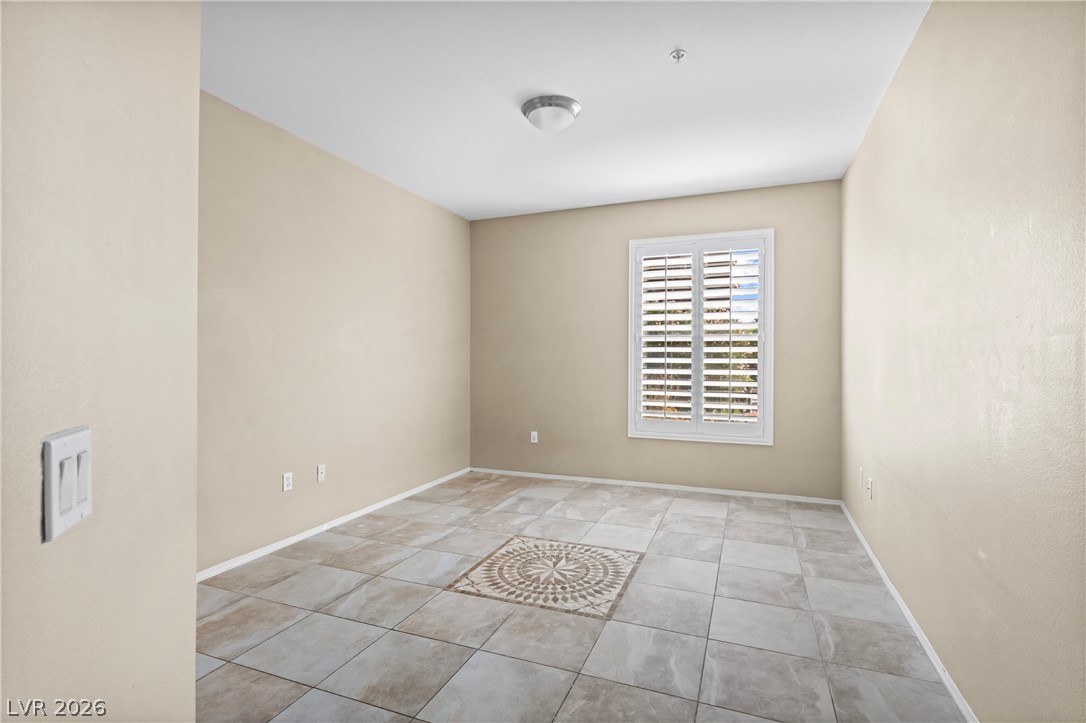 3975 North Hualapai Way 167 Property Photo 13