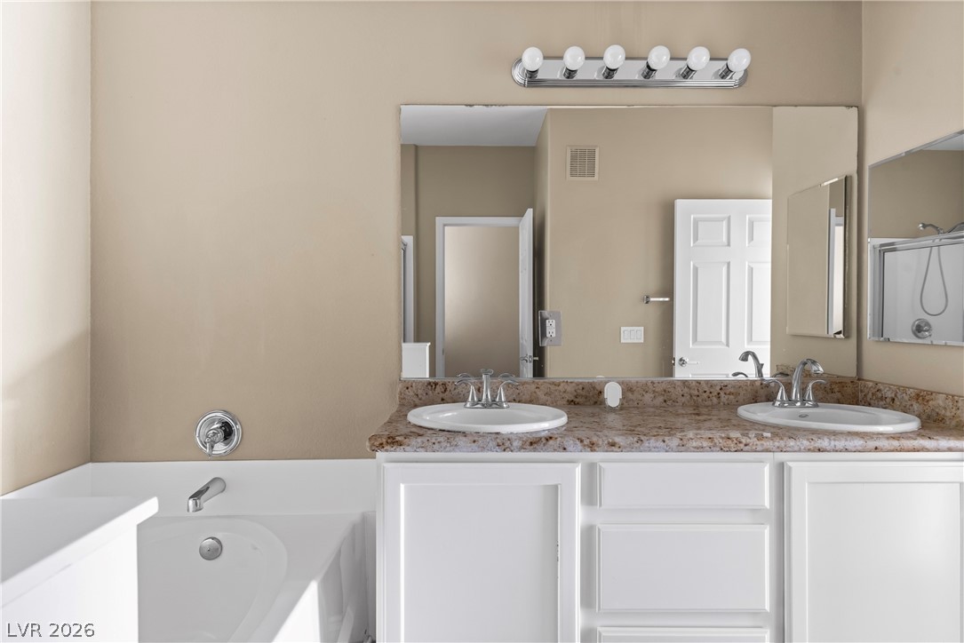 3975 North Hualapai Way 167 Property Photo 24