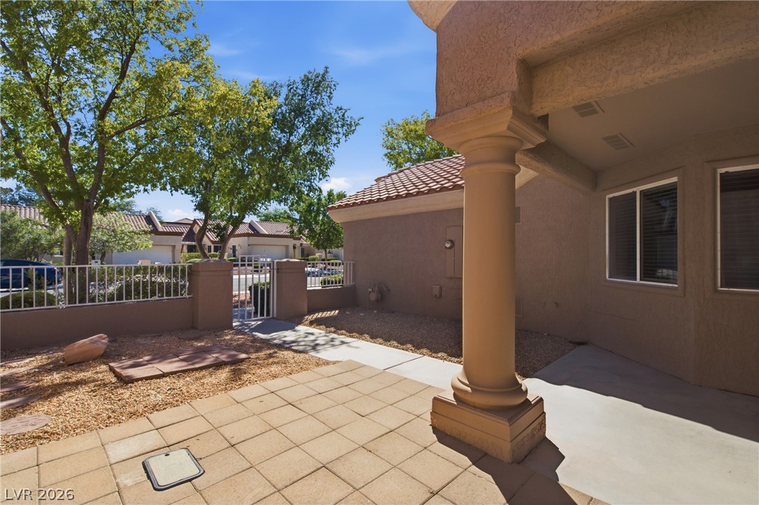 8612 Prairie Hill Drive Property Photo 24
