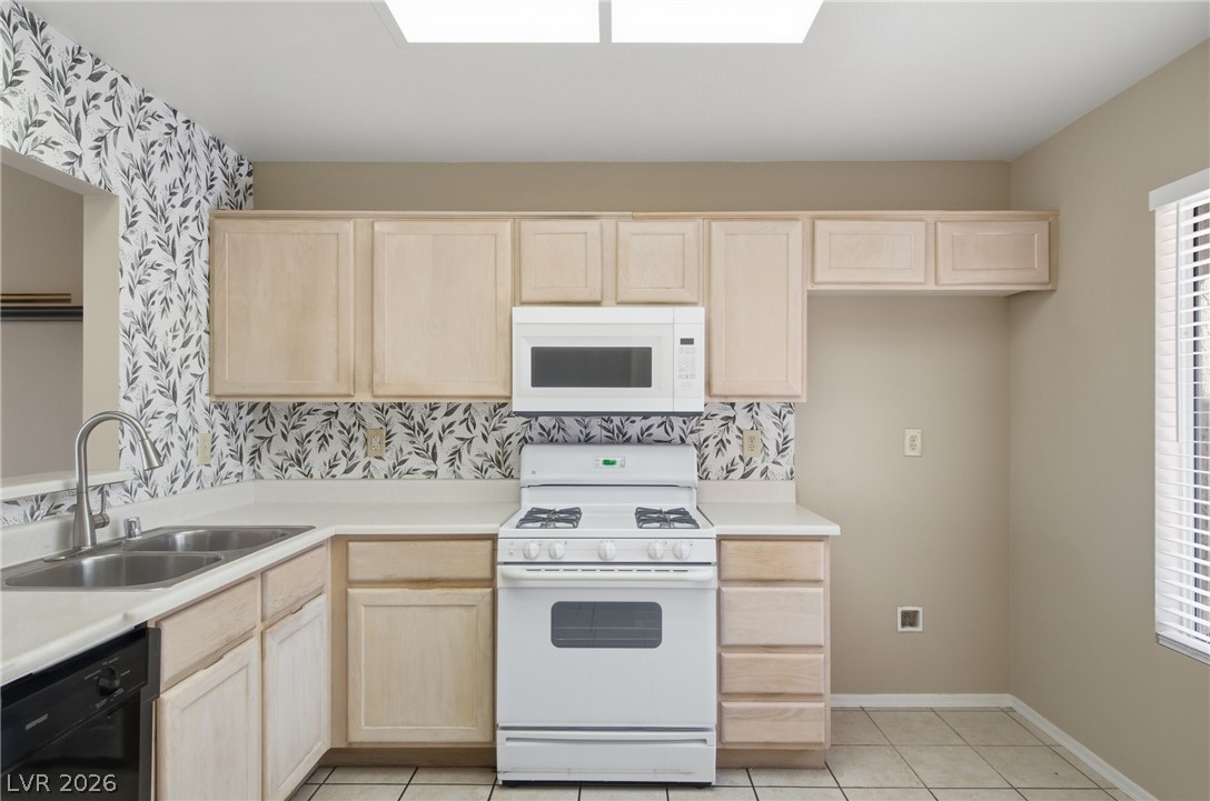 8612 Prairie Hill Drive Property Photo 34